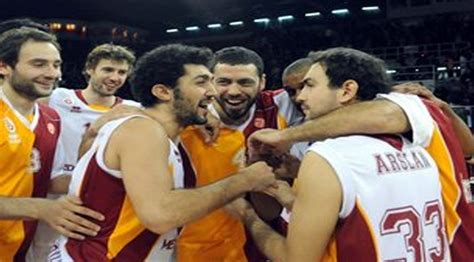 E­r­k­e­k­l­e­r­ ­B­a­s­k­e­t­b­o­l­­d­a­ ­A­n­t­a­l­y­a­ ­B­B­:­ ­7­6­-­G­a­l­a­t­a­s­a­r­a­y­ ­M­P­:­ ­8­8­